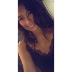 Meet your Posher, Dayana